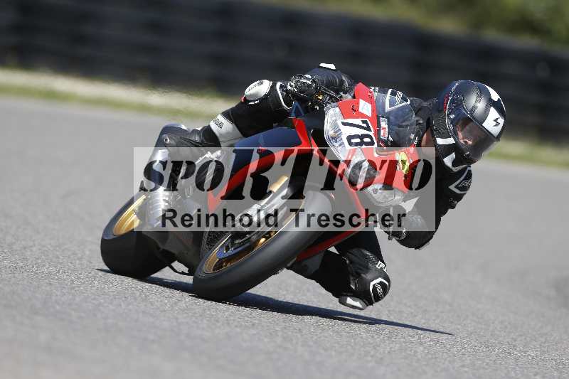 /43 08.08.2025 Discover the Bike ADR/Race 3 rot/78